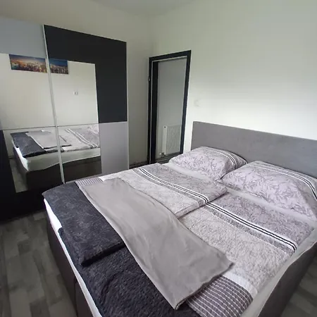 Apartment Alpina *