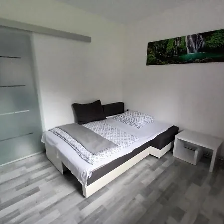 Alpina Apartment *
